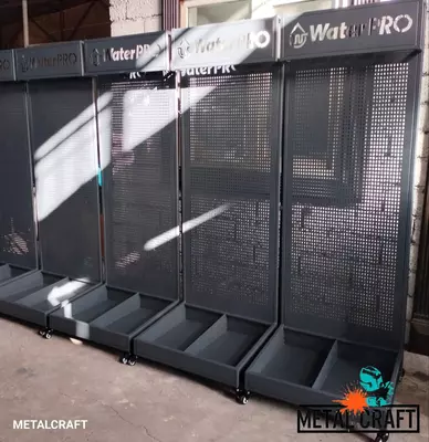 Мобильный торговый дисплей "MetalCraft" с корзиной из двух секций, 2000х700х700 мм, перф. панель