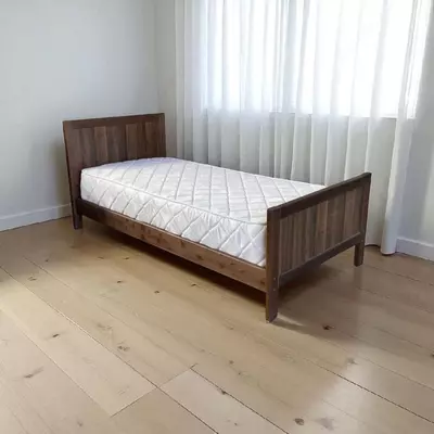 Кровати из Дерева Односпальные