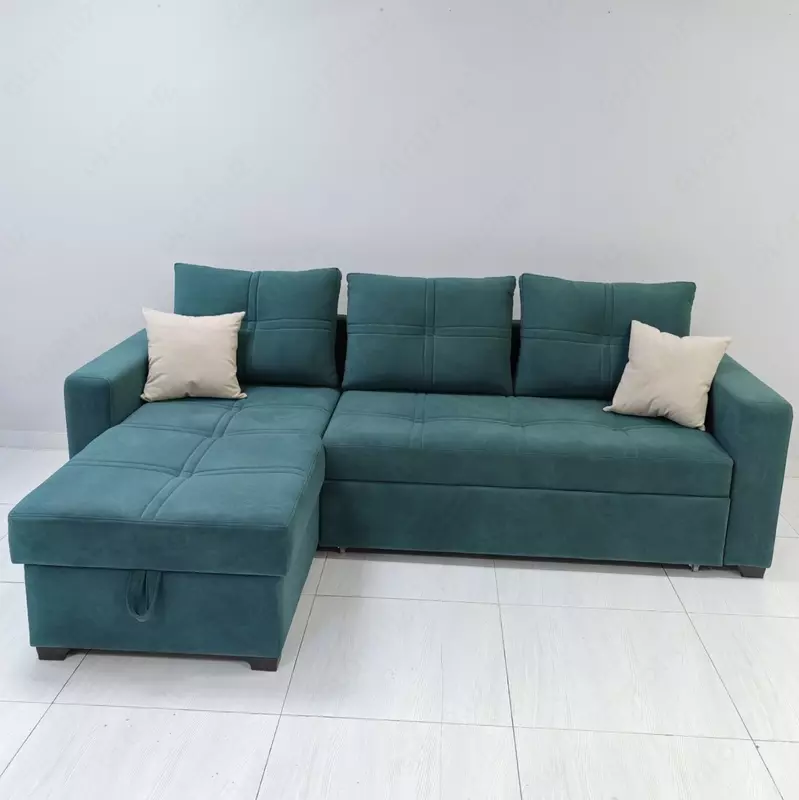 Угловой дива Романи