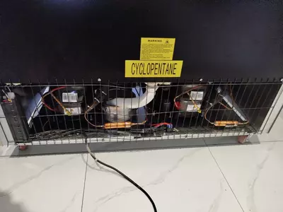 Витринный морозильник 920л - i-Tech-Electronics