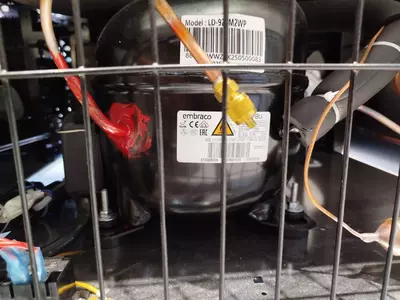 Витринный Морозильник 470л - i-Tech-Electronics