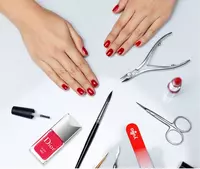 Услуги маникюра