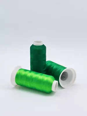 Шелковые нитки для вышивки. Полиэстер. Цвет: Зеленный