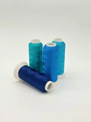 Шелковые нитки для вышивки. Полиэстер. Цвет: Синий - 9 900 сум / шт