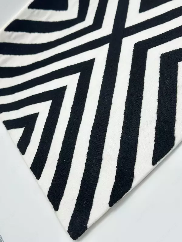 Наволочка на декоративную подушку от {0} сум - Ezaza Trade