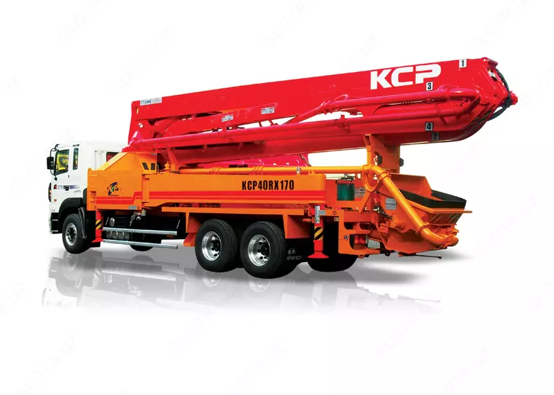 Автобетононасос KCP38ZX170