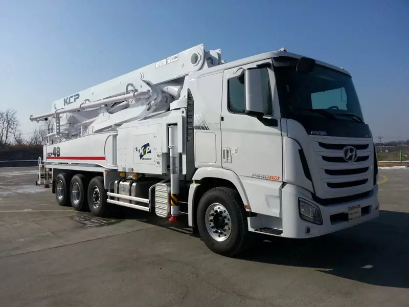 Автобетононасос KCP48ZX170 (Южная Корея)