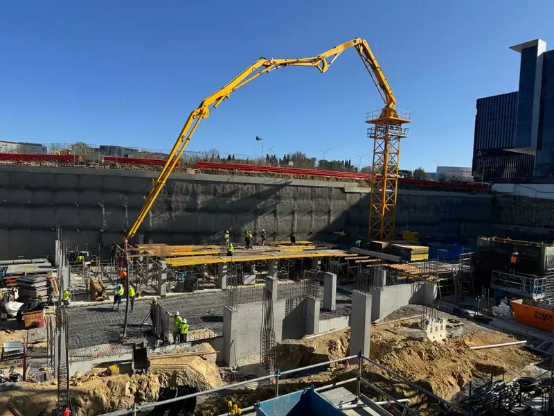 Распределительная стрела KB (модельный ряд 24–60 м)