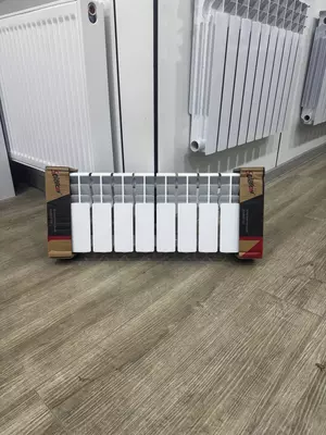 Алюминиевый радиатор SOLAR 200/100 A1