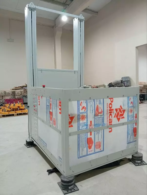 VAL 01 Ochiq turdagi nogironlar platformasi