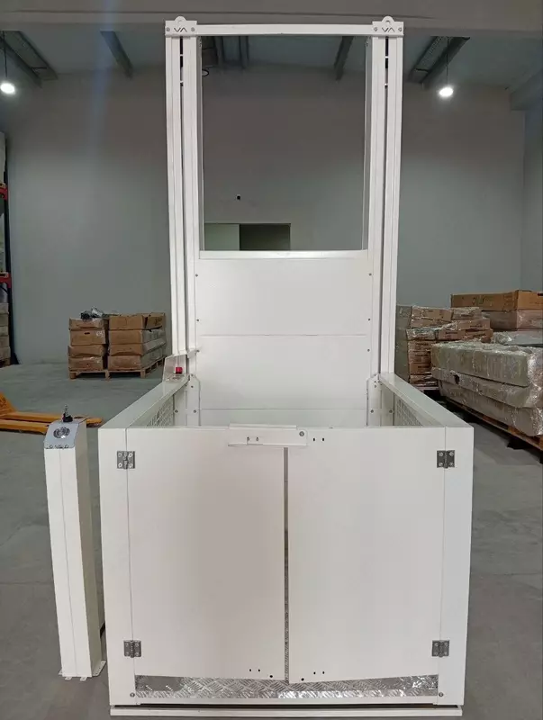 VAL 03 Открытая платформа для инвалидов - по запросу