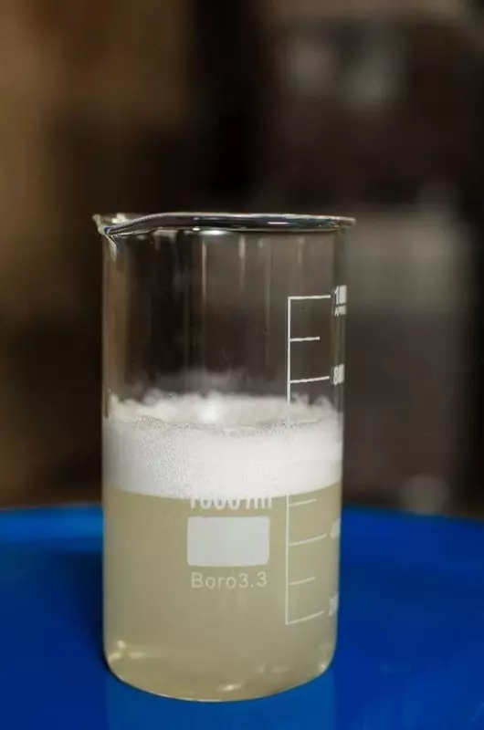 Пенообразователь марки ПО6-ЦФС типа AFFF (водная пленкообразующая пена)