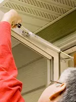 Oyna ta’miri va xizmatlari - 15 000 so'm