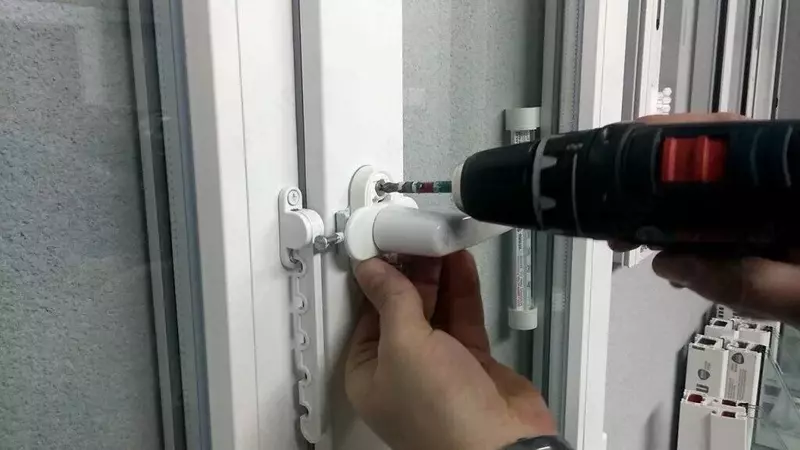 Ремонт рам Akfa – регулировка и замена уплотнителя MasterServiseUZ