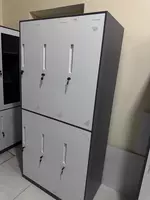 2 640 000 so'm Kiyim almashtirish uchun metall shkaf