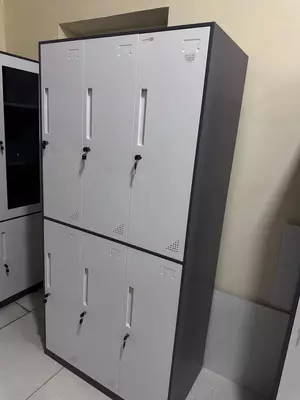 2 640 000 so'm / dona Kiyim almashtirish uchun metall shkaf