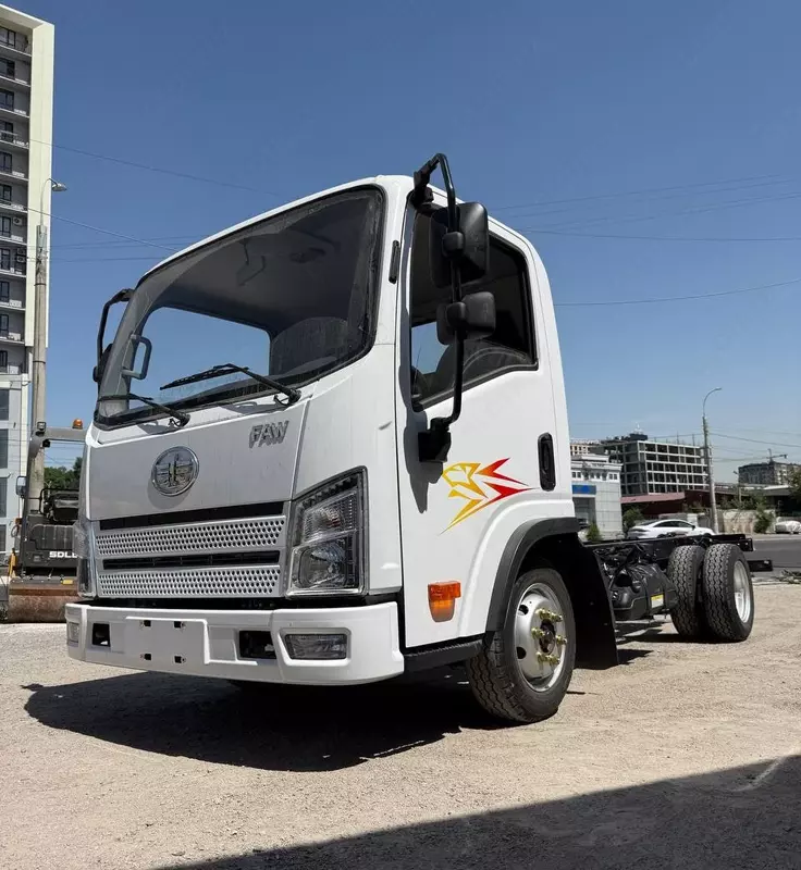 FAW Tiger VR VUM1041 shassi 4