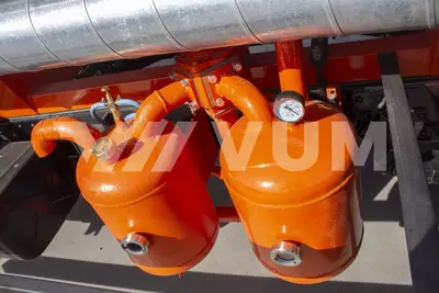 Suv-tozalash (assenizatsiya) avtomobili FAW Tiger (6 m³) OOO "DARRBLESS"