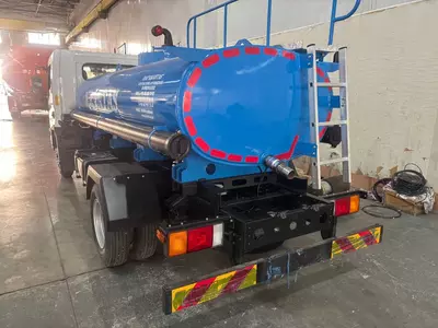 Автоцистерна для технической воды 4 м3 HYUNDAI EX8 - от 659 900 000 сум / шт