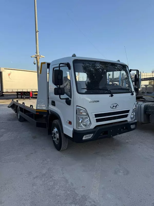 649 900 000 сум Эвакуатор с лебедкой и трапами платформой HYUNDAI EX8