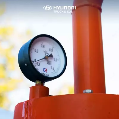 Ассенизатор (Вакуумная машина) 4 м3 HYUNDAI EX8 BENZON