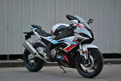 Мотоцикл BMW S 1000 RR