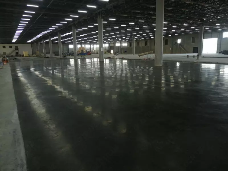 Железнобетонный пол