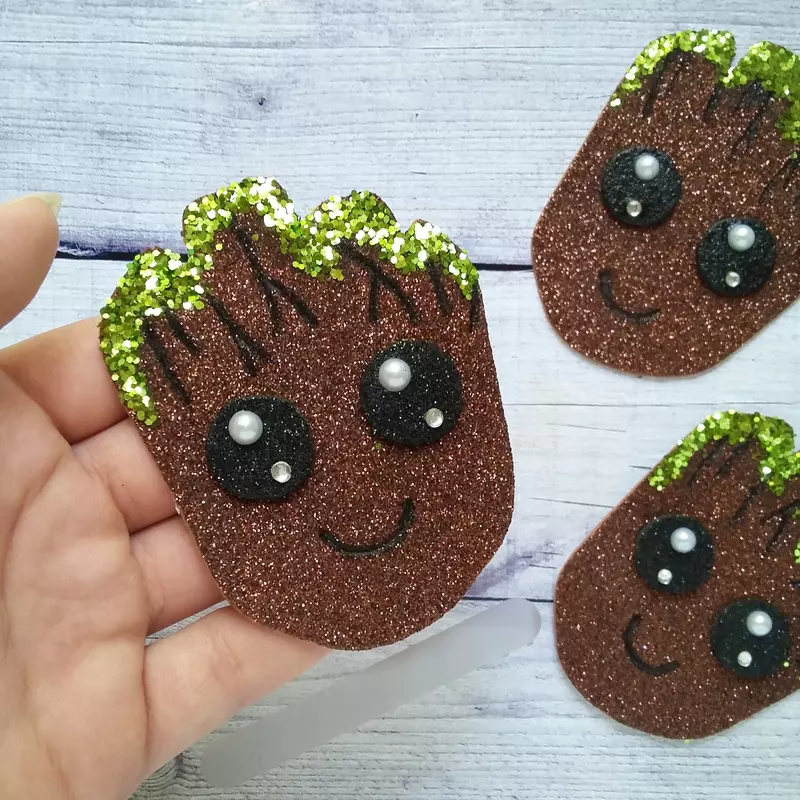 OksMikh Workshop - Original broshlar va qo‘l mehnati bilan yasalgan nishonlar. Trendli bezaklar. Kamalak.