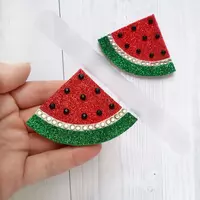 Original qo‘l mehnati bilan yasalgan broshlar va badge’lar. Trendli taqinchoqlar. Bill Shifr. Chakana savdo