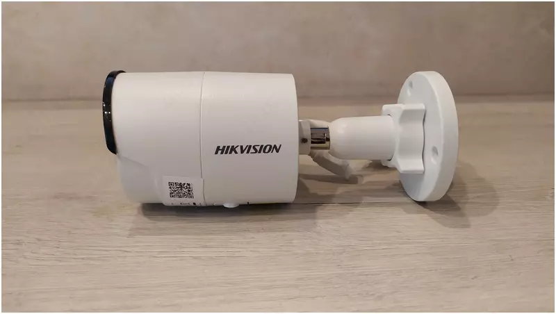 921 168.7 сум Камера видеонаблюдения Hikvision DS-2CD2043G2-IU