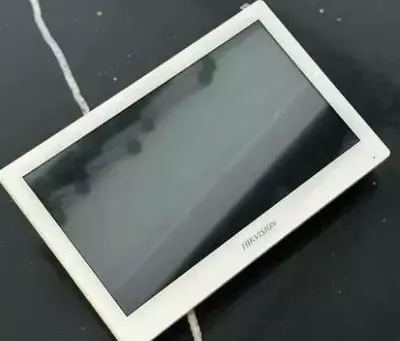   DS-KIS902-S комплект