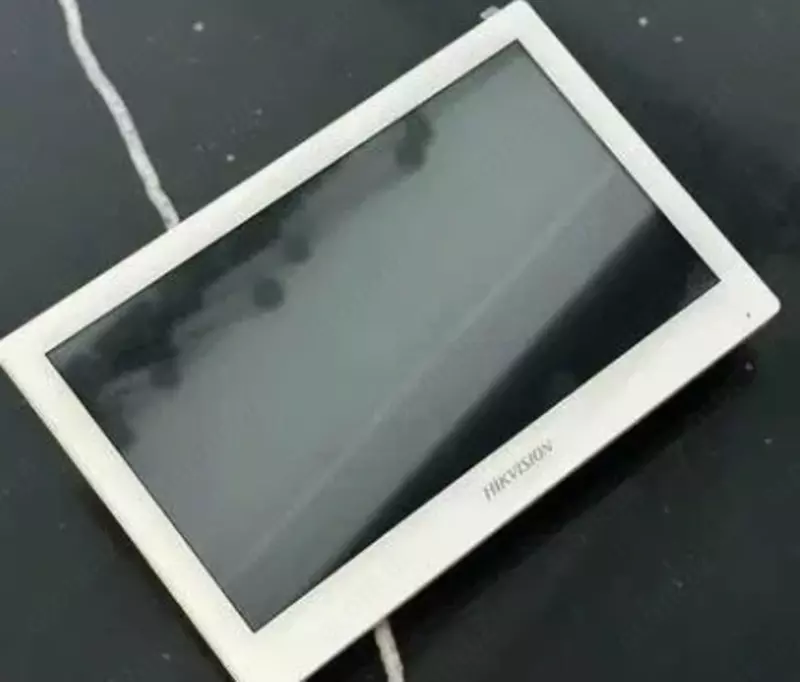  DS-KIS902-S комплект