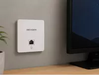 DS-3WAP521-SI devorga o‘rnatiladigan Wi-Fi kirish nuqtasi