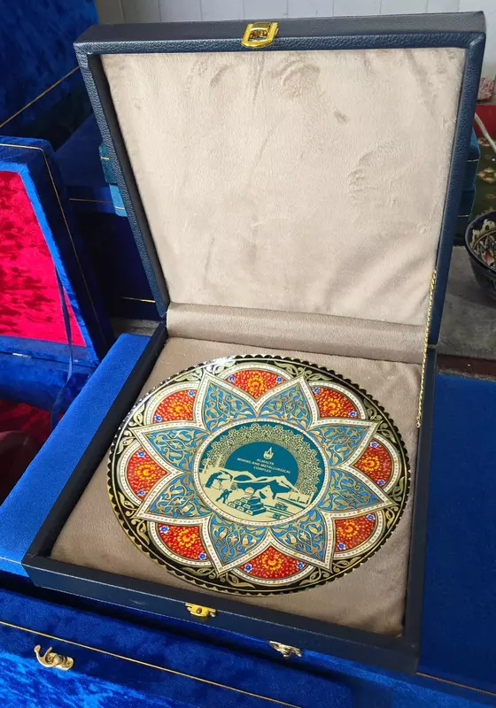 Подарочный ляган с футляром