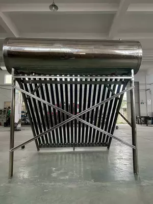 Quyosh suv qizdirgichi