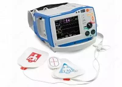 ZOLL R Series ALS defibrillyator-monitori