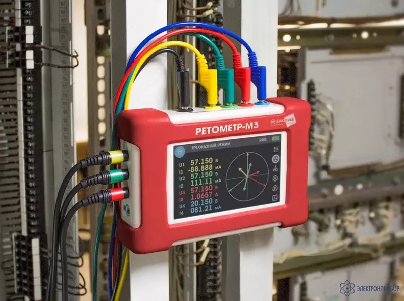 Uch fazali va bir fazali RETOMETR-M3 voltammetri