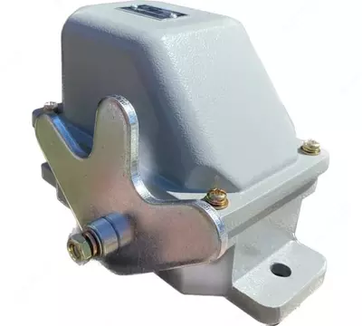 KU-704 chegaraviy tugmasi (233130-modda)