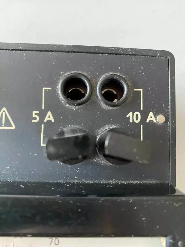  Ampermetr E539 5–10A (1305616-modda) - 