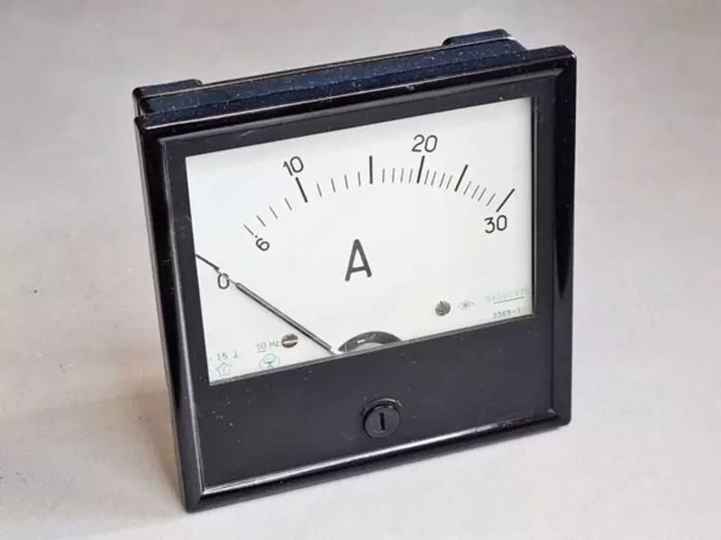 Ampermetr E-365-1  10A (1306032-modda)