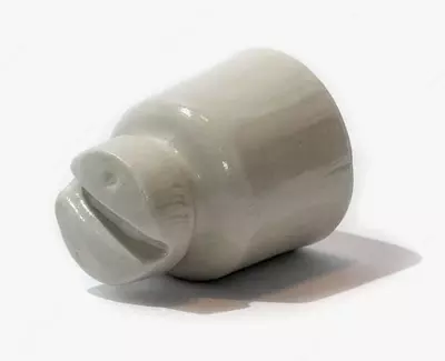 TF-20 izolyatori  past kuchlanishli chinni izolyator (1307860-modda)