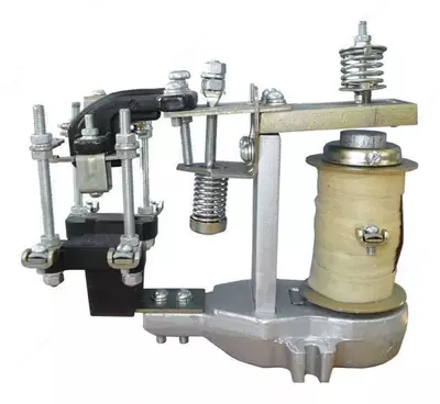   Vaqt rölesi REV-811 U3110V DC IP00  elektromagnit taymer rölesi (1308886-modda)