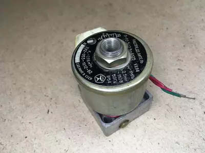   Электромагнитный пневмораспределитель П-РЭ 3/2 5-14 Ду 2 5 мм (Арт. - 1309362)