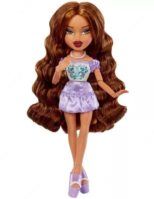 820 000 сум / шт Bratz Going Out – Ясмин в вечернем наряде Готова к выходу!