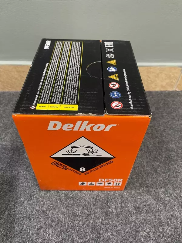 Delkor batareyasi - {0} so'mdan