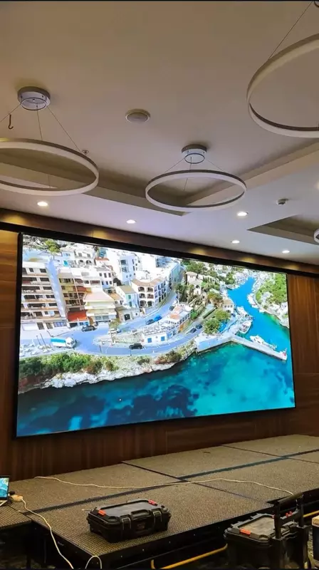 Светодиодный экран Р4