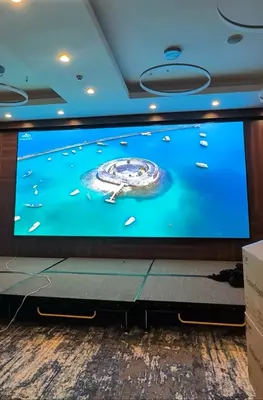 Светодиодный экран Р4