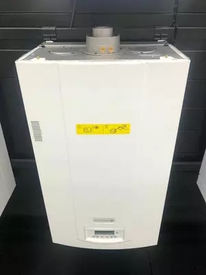 Fransiya ikki kontirli devorga ilinadigan katyol - De Dietrich 28kwt TEPLOLUX GROUP