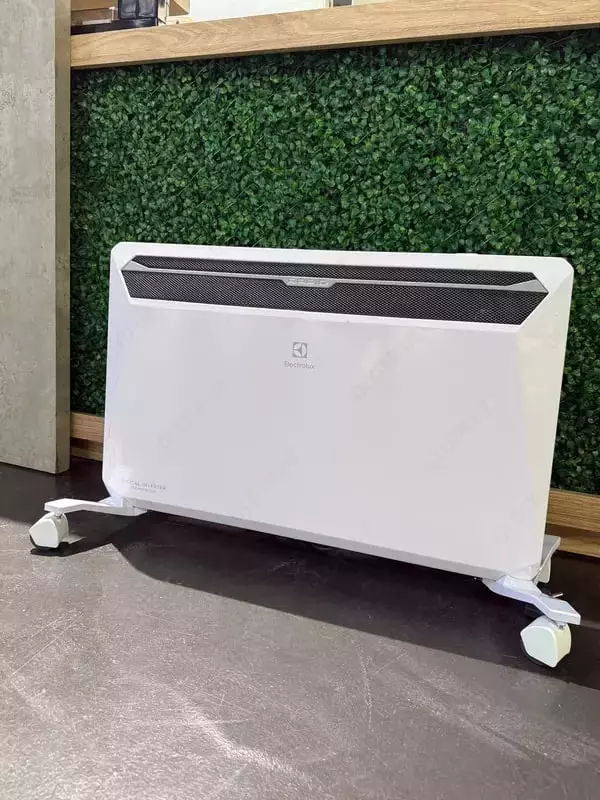  Конвектор (Inverter) Electrolux Rapid ECH/RI-2000  20 м2 (Белый) UZCLIMAT