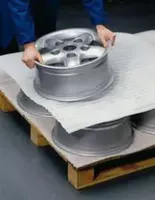 Kengaytirilgan polietilendan tayyorlangan universal qadoqlash materiali